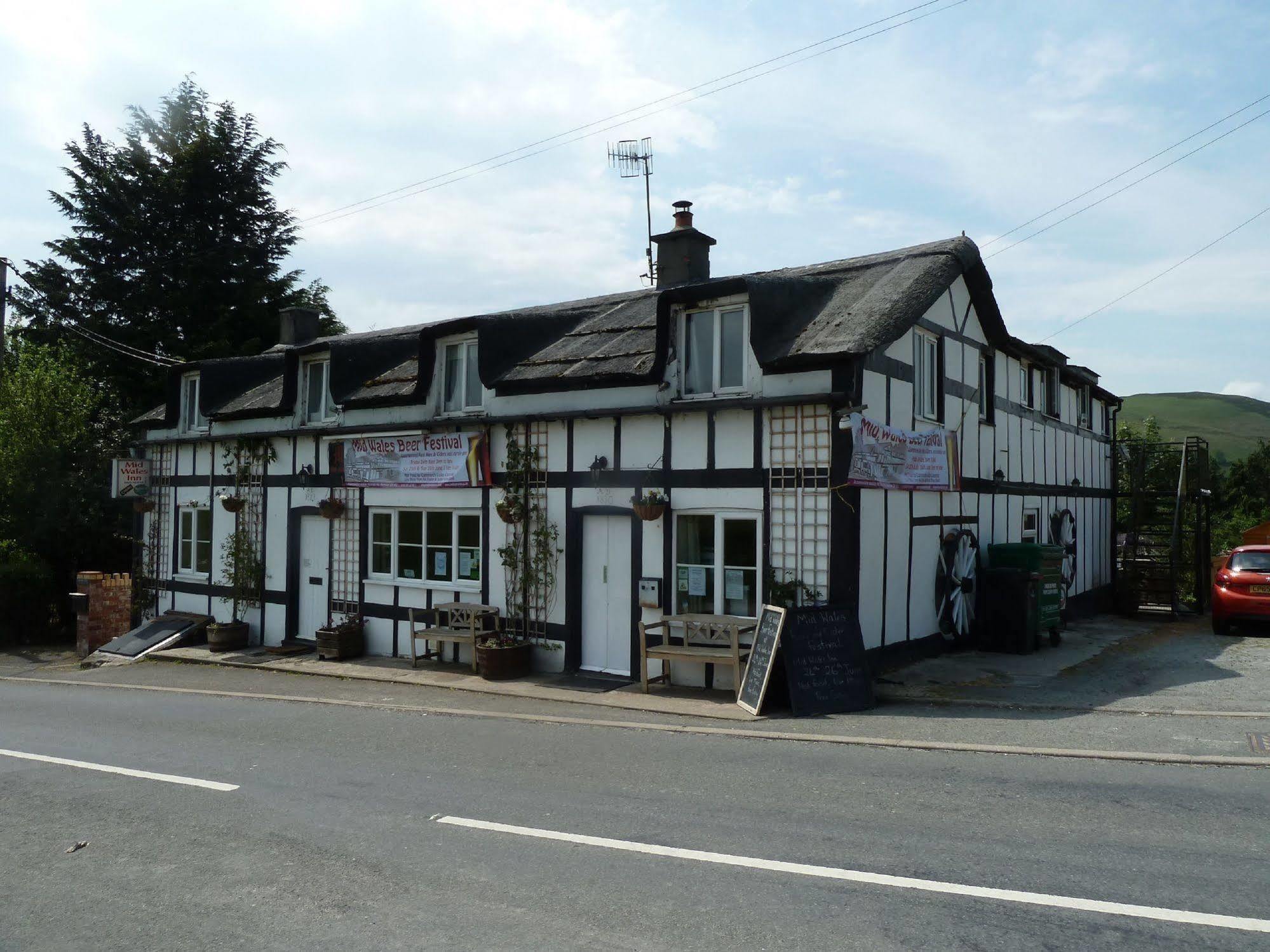 Mid Wales Inn Pant-y-Dwr Экстерьер фото